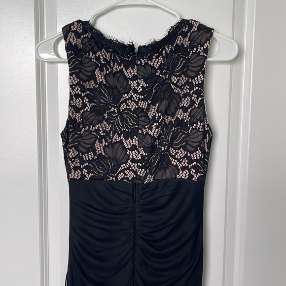 Size 6 formal gown from Betsy Adam (Macys) - Picture 5 of 7